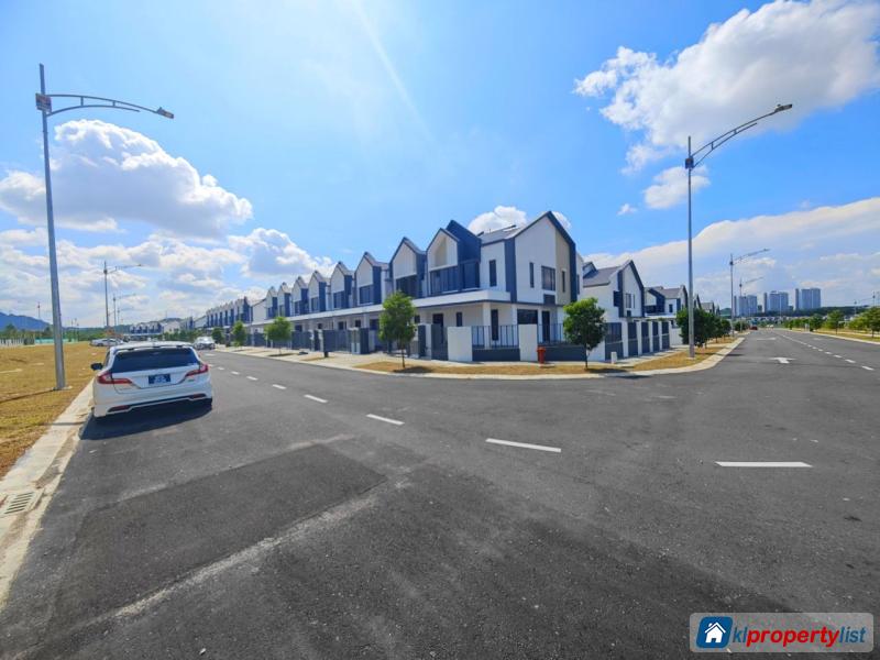 4 bedroom 2-sty Terrace/Link House for sale in Sepang - image 3