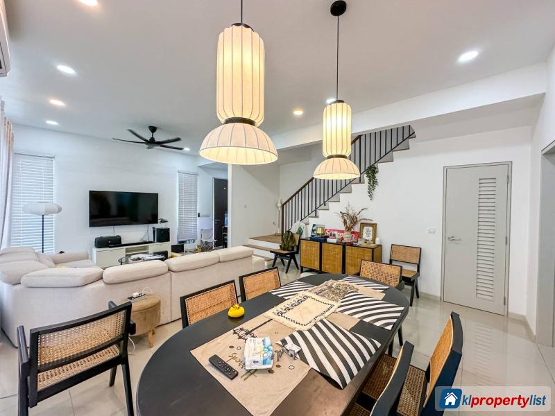 Picture of 4 bedroom 2-sty Terrace/Link House for sale in Semenyih in Selangor