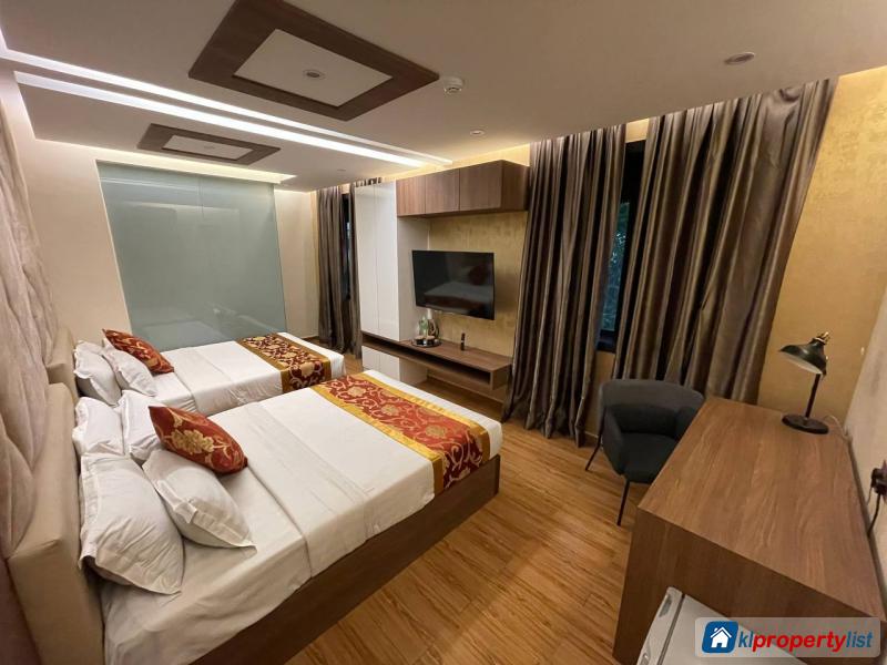 Hotel/Building for sale in City Centre