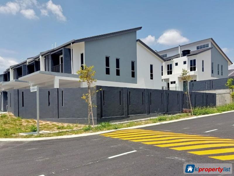 4 bedroom 2-sty Terrace/Link House for sale in Cheras - image 2