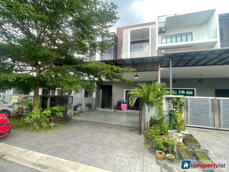 Picture of 6 bedroom 3-sty Terrace/Link House for sale in Kajang