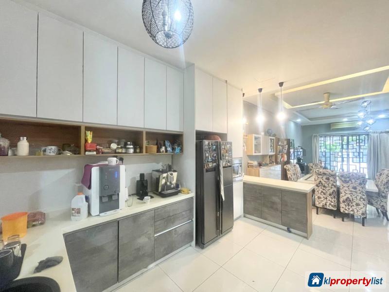 Picture of 6 bedroom 3-sty Terrace/Link House for sale in Kajang in Selangor