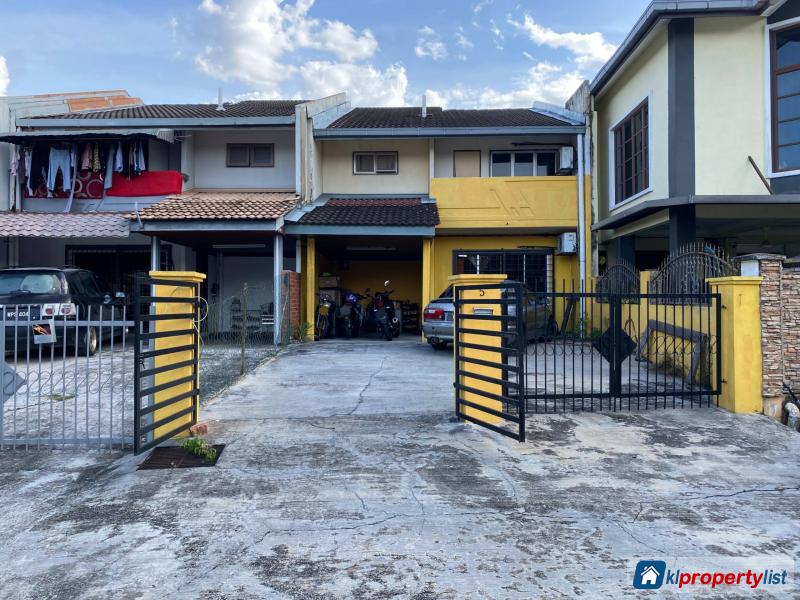 4 bedroom 2-sty Terrace/Link House for sale in Bangi - image 1