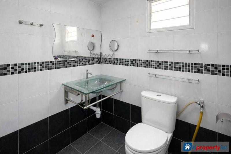 4 bedroom 2-sty Terrace/Link House for sale in Subang Jaya - image 17