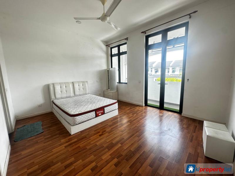 4 bedroom 2-sty Terrace/Link House for sale in Semenyih - image 11