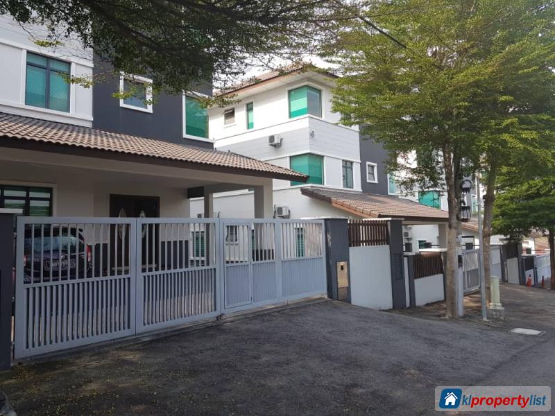 Room for rent in Semenyih in Selangor