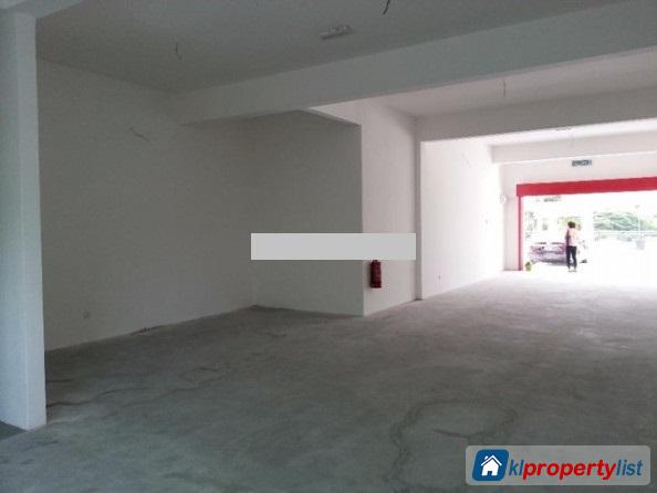 Shop-Office for sale in Serdang in Malaysia - image
