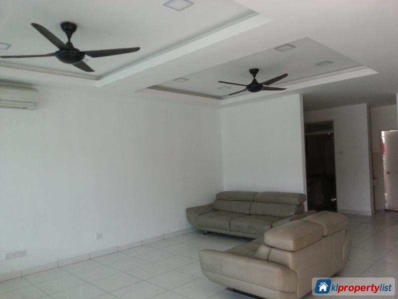 4 bedroom 2-sty Terrace/Link House for sale in Semenyih - image 2