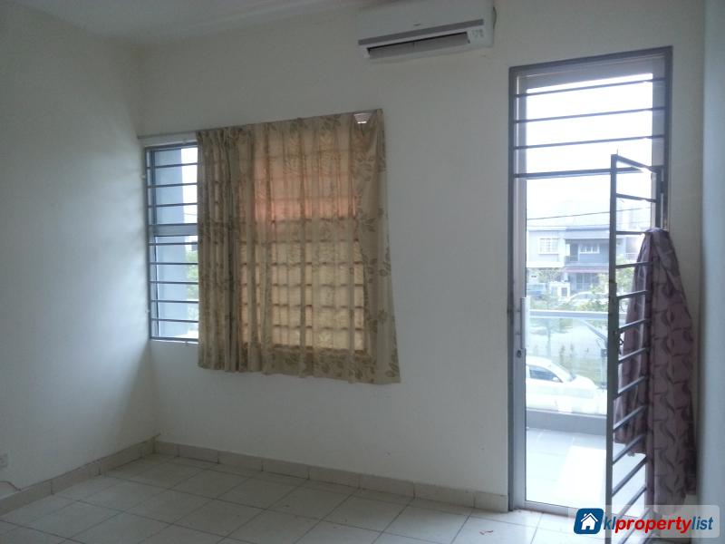 4 bedroom 2-sty Terrace/Link House for sale in Semenyih in Malaysia - image