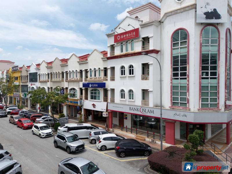Shop-Office for sale in Kota Damansara