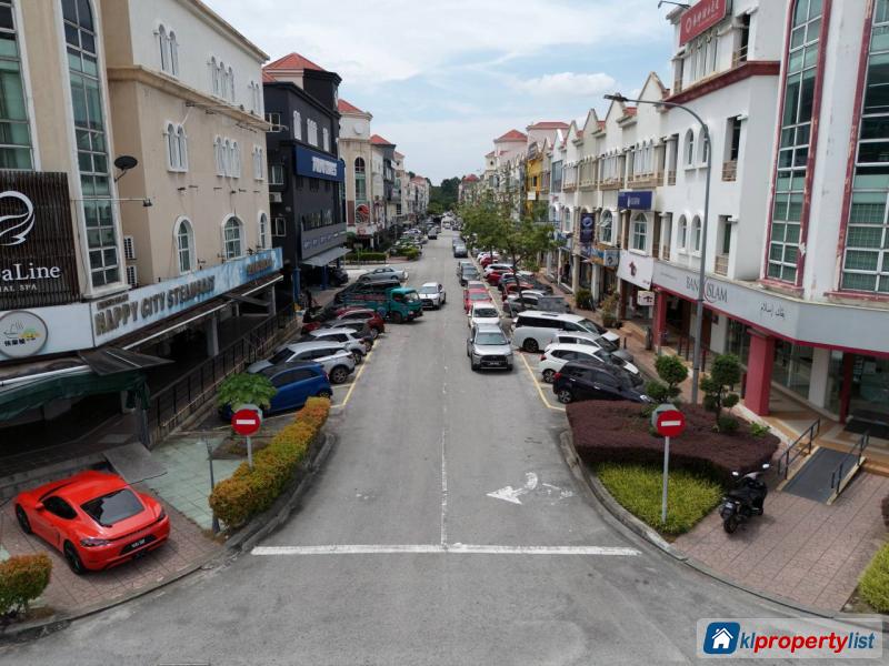 Shop-Office for sale in Kota Damansara in Selangor