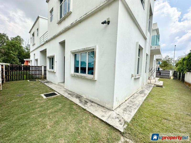 6 bedroom Semi-detached House for sale in Cyberjaya