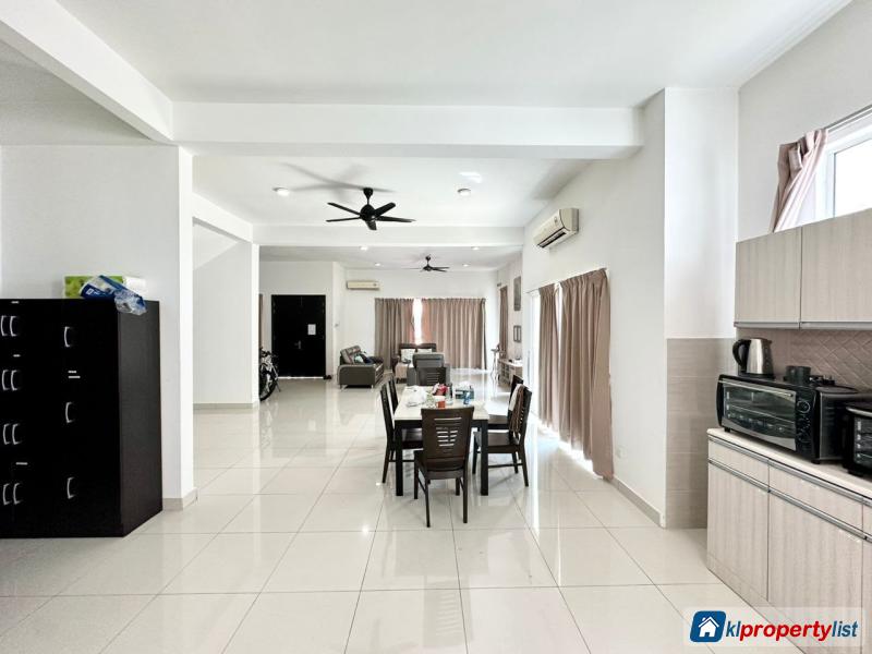 6 bedroom Semi-detached House for sale in Cyberjaya in Malaysia