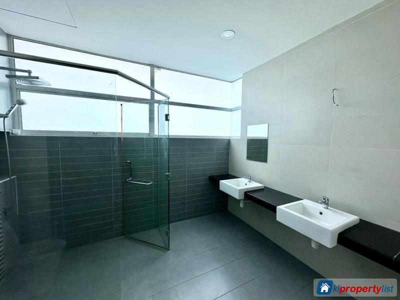 6 bedroom Semi-detached House for sale in Cyberjaya in Malaysia - image