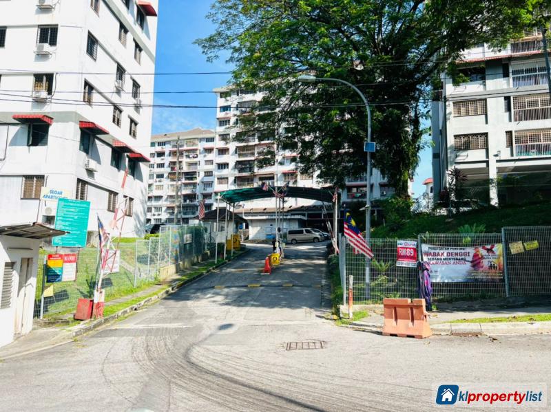 Picture of 3 bedroom Apartment for sale in Cheras