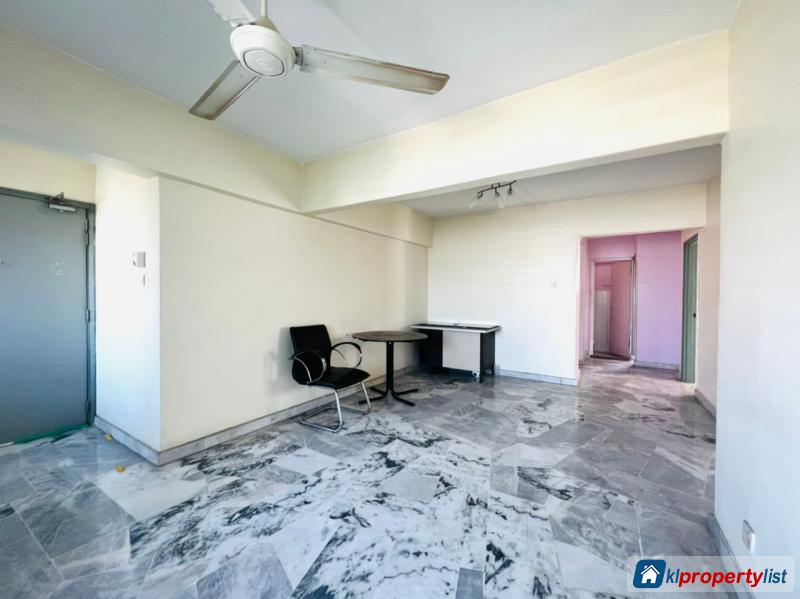 3 bedroom Apartment for sale in Cheras - image 2