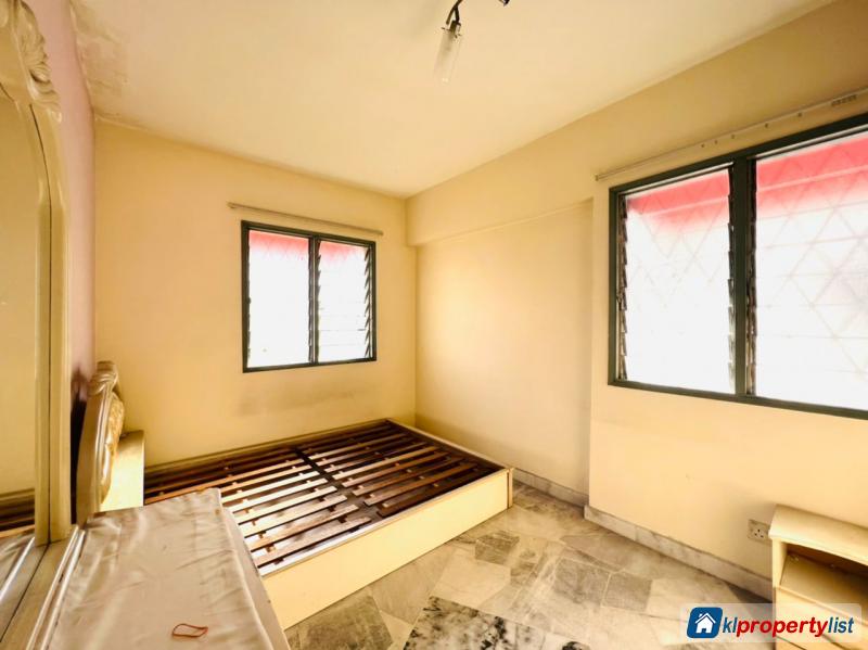 3 bedroom Apartment for sale in Cheras - image 8