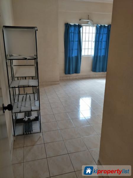 Room in condominium for rent in Setapak - image 3