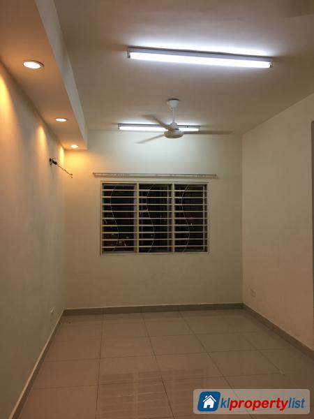 3 bedroom Apartment for rent in Cheras - image 2