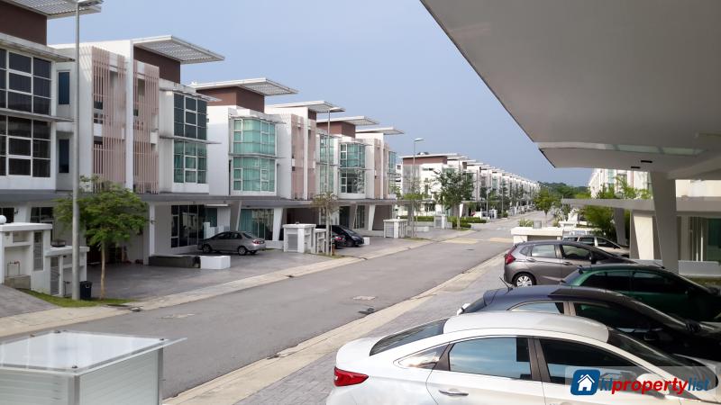5 bedroom Semi-detached House for sale in Cyberjaya - image 2