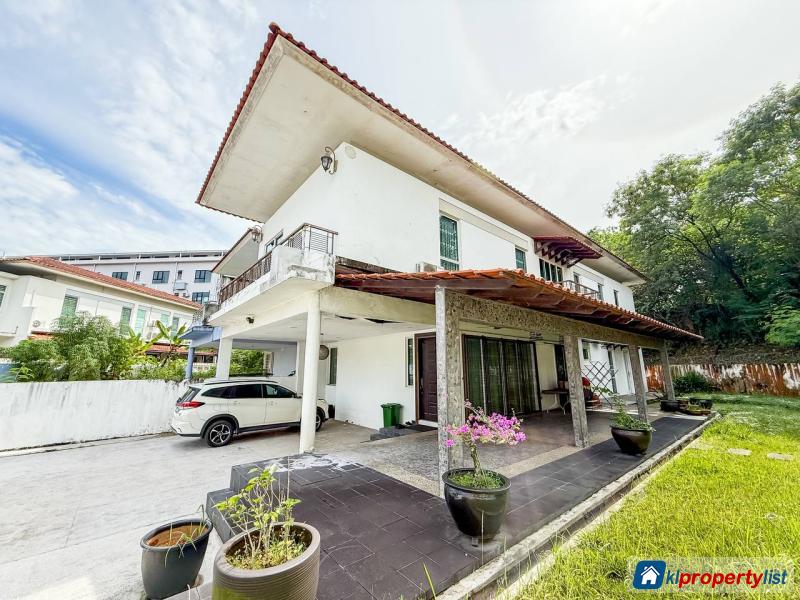 5 bedroom Semi-detached House for sale in Gombak in Selangor