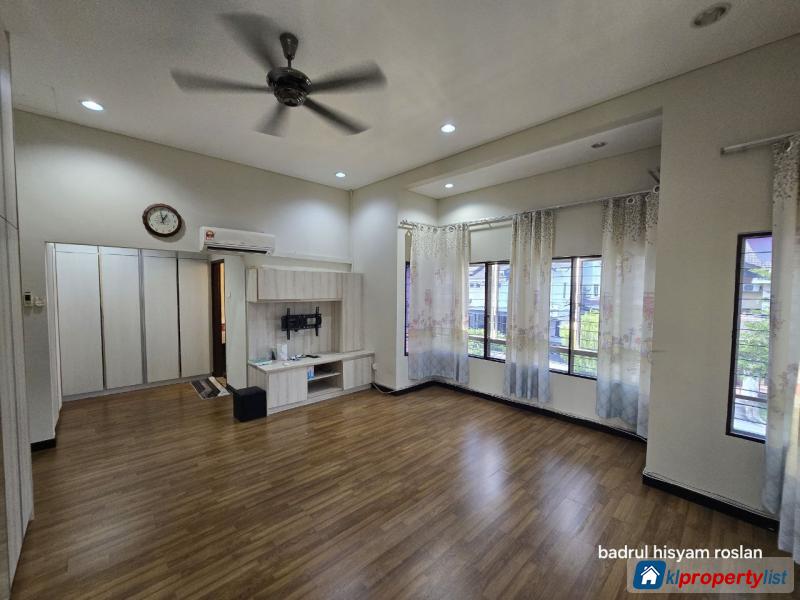 5 bedroom Semi-detached House for sale in Bangi - image 10