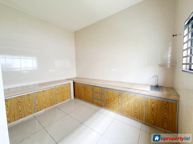 6 bedroom Bungalow for sale in Kajang in Selangor - image