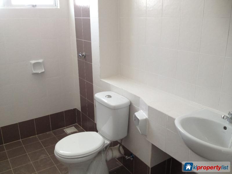 4 bedroom 2-sty Terrace/Link House for sale in Kajang in Malaysia - image