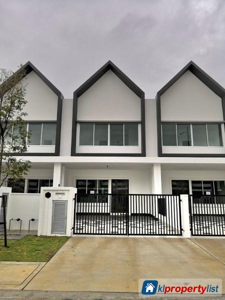 4 bedroom 2-sty Terrace/Link House for sale in Semenyih - image 1