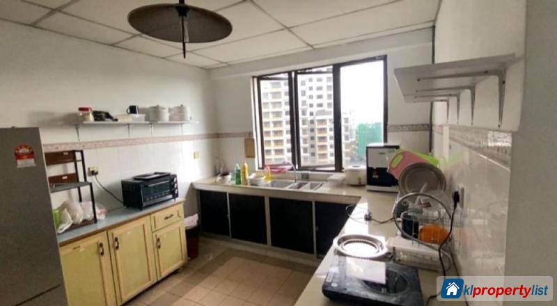 Room in condominium for rent in Bandar Sunway - image 4