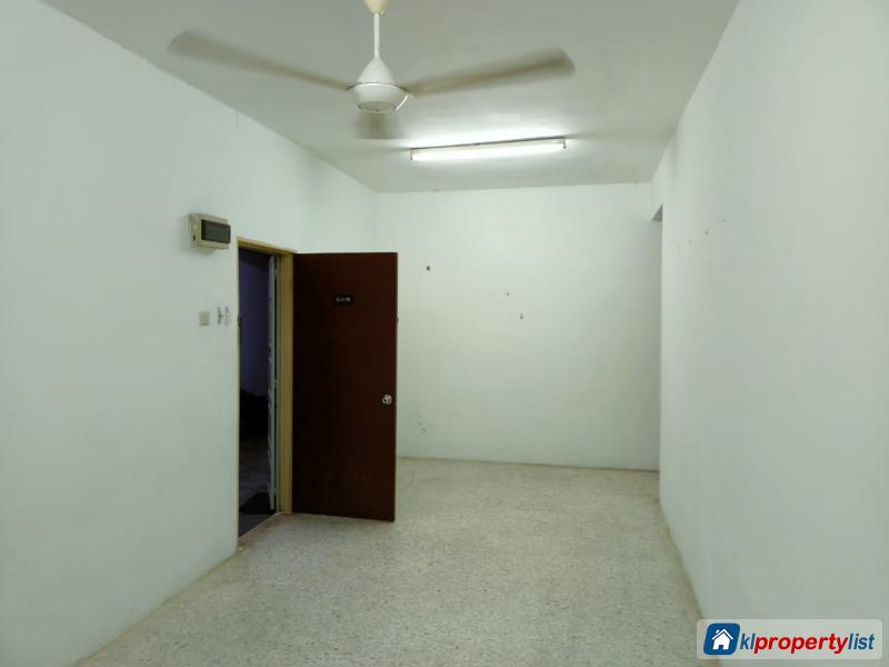 3 bedroom Flat for sale in Ampang - image 2