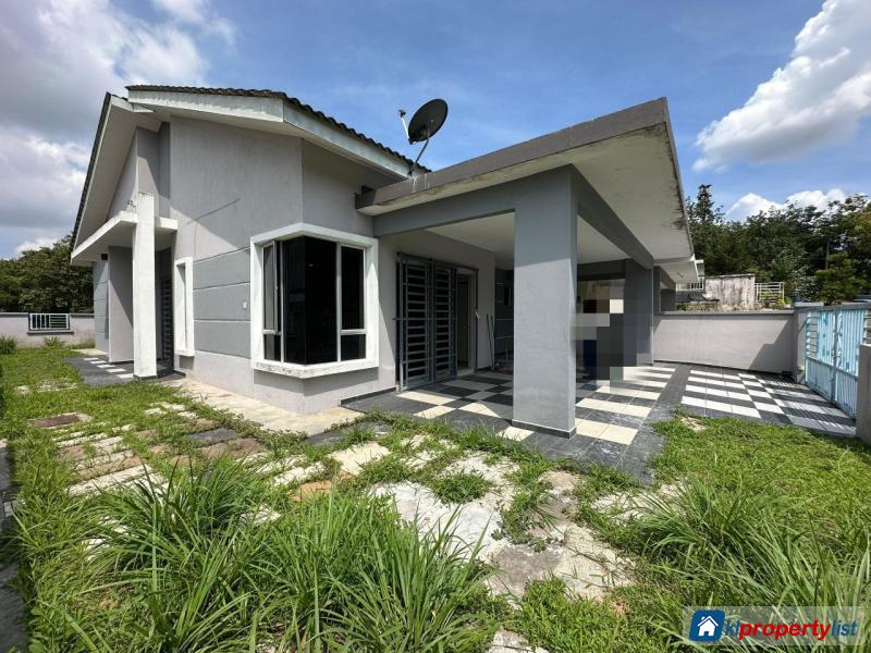 4 bedroom Semi-detached House for sale in Seremban - image 1