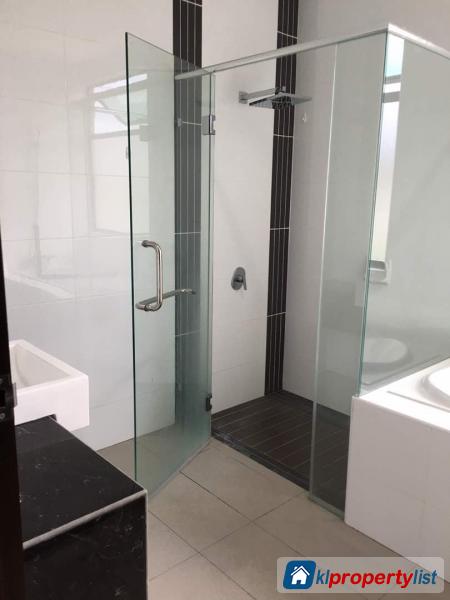 5 bedroom Semi-detached House for rent in Sungai Ara - image 7