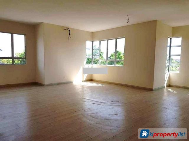 5 bedroom 2.5-sty Terrace/Link House for sale in Puchong - image 18