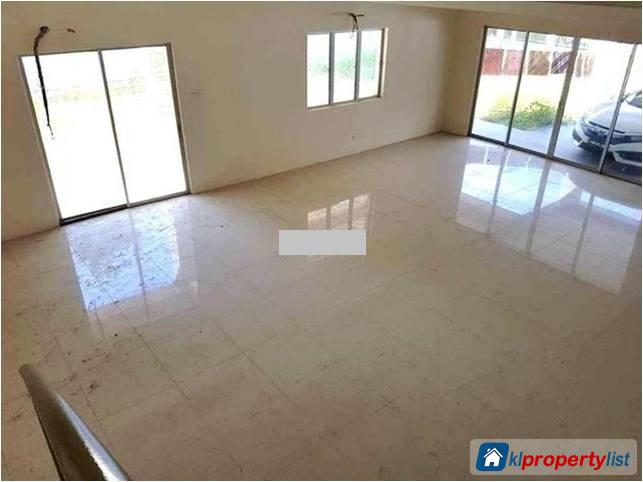 5 bedroom 2.5-sty Terrace/Link House for sale in Puchong - image 9