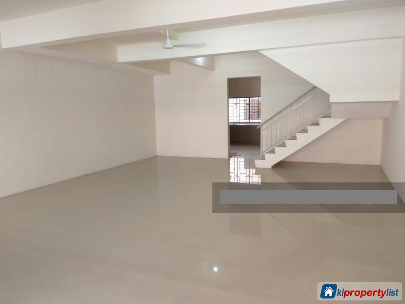 4 bedroom 2-sty Terrace/Link House for sale in Puchong - image 10