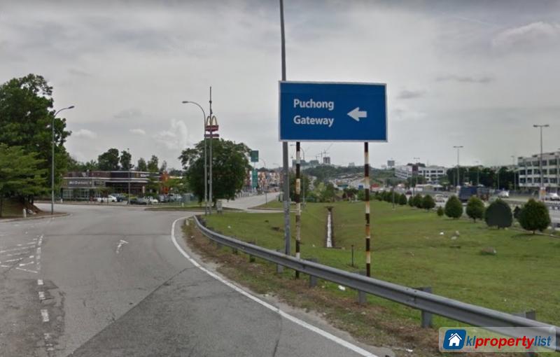 Shop-Office for sale in Puchong - image 9