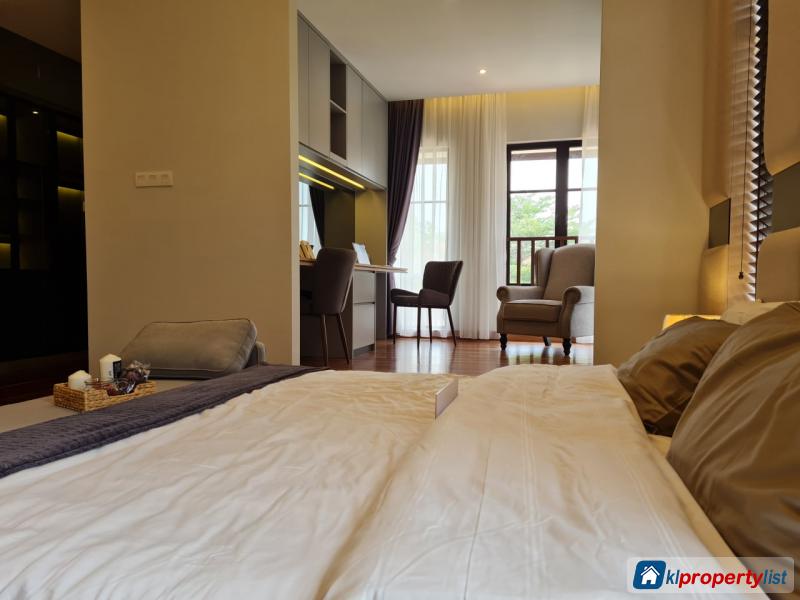 4 bedroom Semi-detached House for sale in Alam Impian - image 13