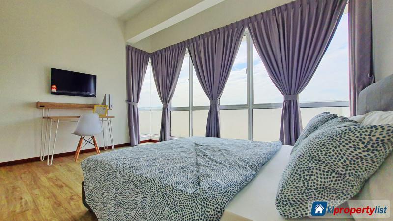 Room in condominium for rent in Kajang - image 2