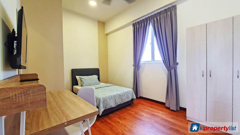 Room in condominium for rent in Kajang - image 5