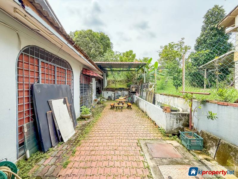 5 bedroom Semi-detached House for sale in Petaling Jaya in Selangor