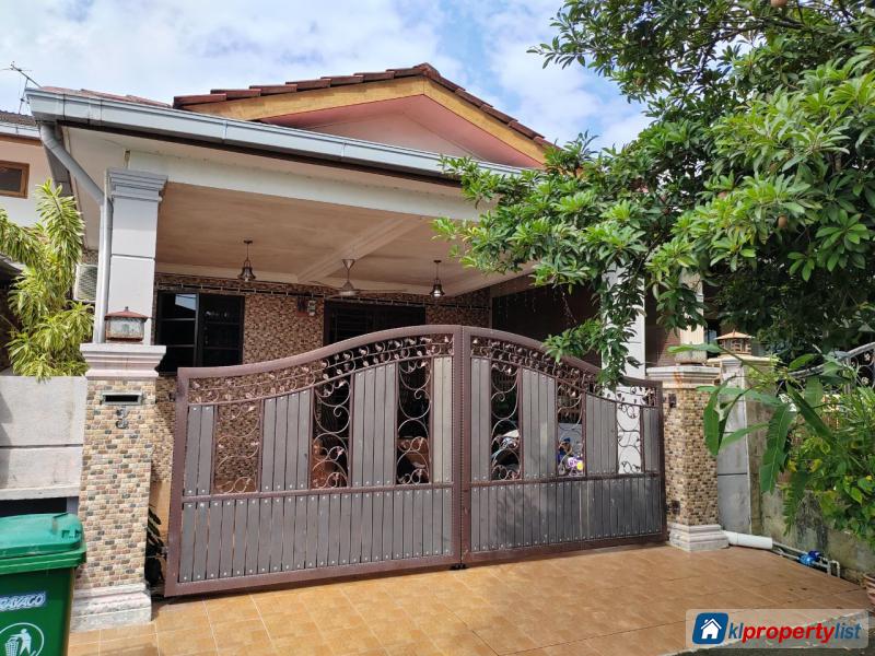 6 bedroom 2-sty Terrace/Link House for sale in Bangi - image 2