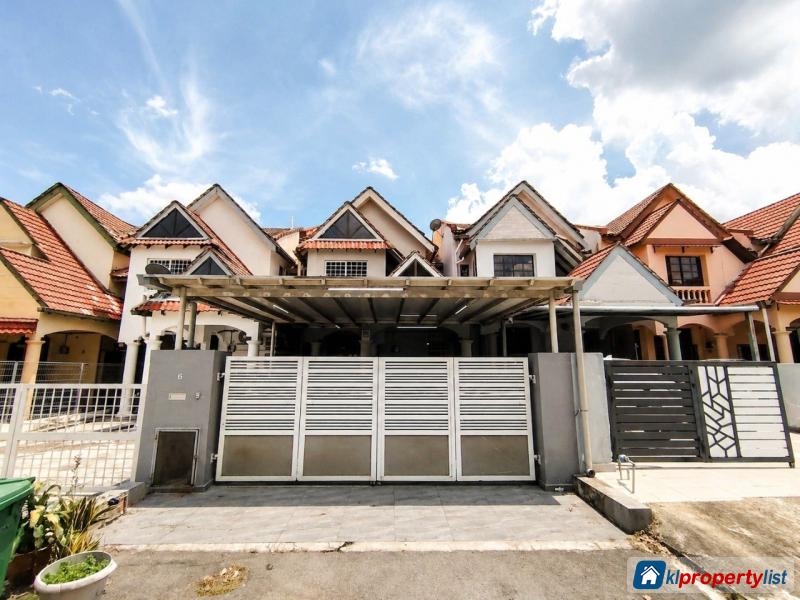 4 bedroom 2-sty Terrace/Link House for sale in Bangi - image 1