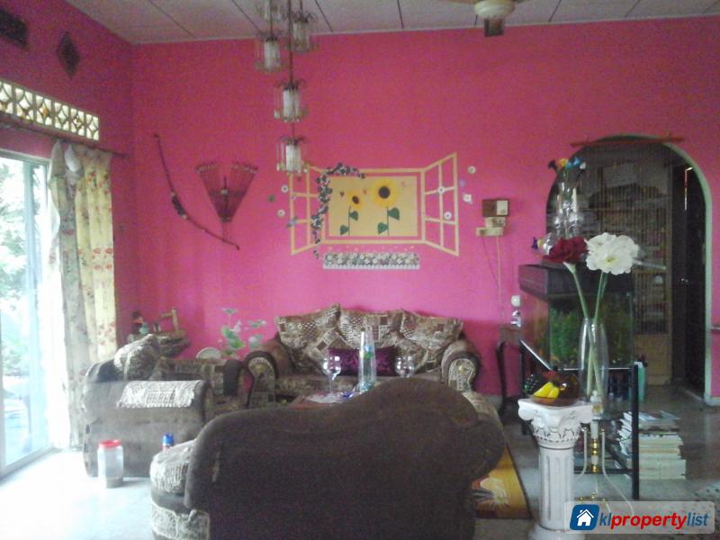 3 bedroom Bungalow for sale in Durian Tunggal - image 2