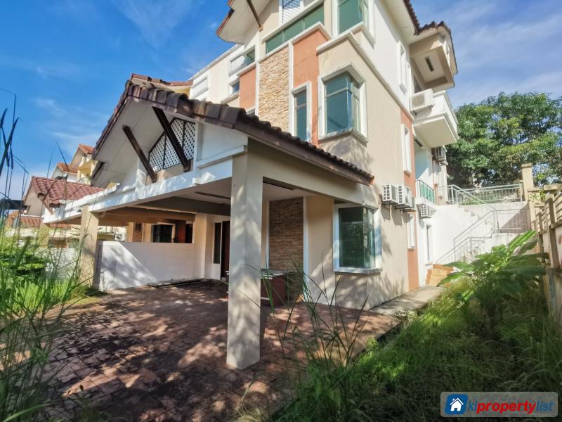 6 bedroom Semi-detached House for sale in Skudai in Malaysia