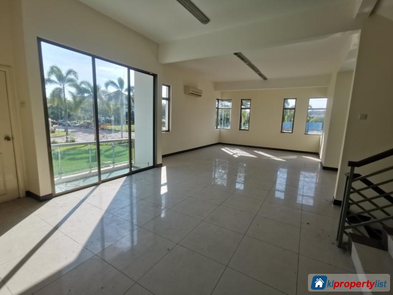 6 bedroom Semi-detached House for sale in Skudai in Malaysia - image