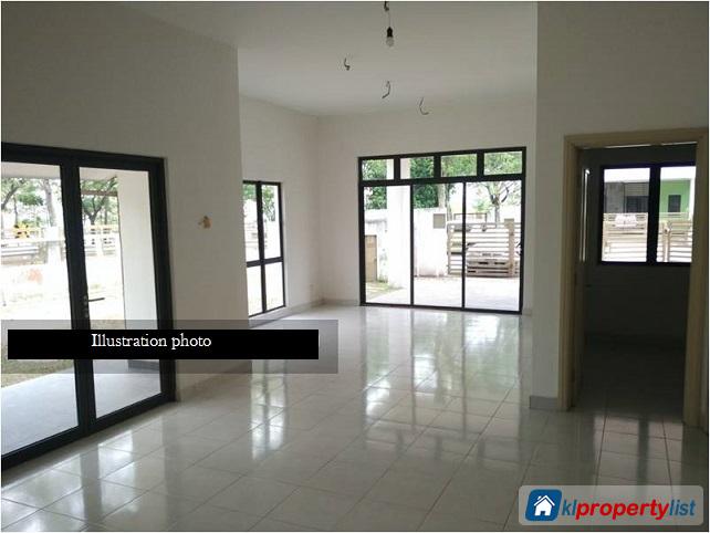 5 bedroom 2-sty Terrace/Link House for sale in Shah Alam - image 8