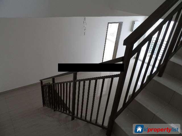6 bedroom Semi-detached House for sale in Rawang - image 15