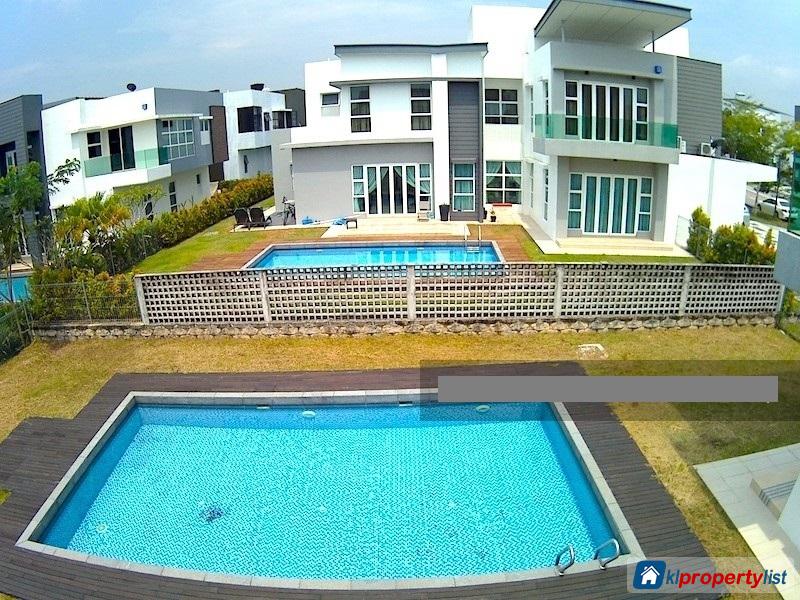 5 bedroom Bungalow for sale in Nusajaya in Malaysia