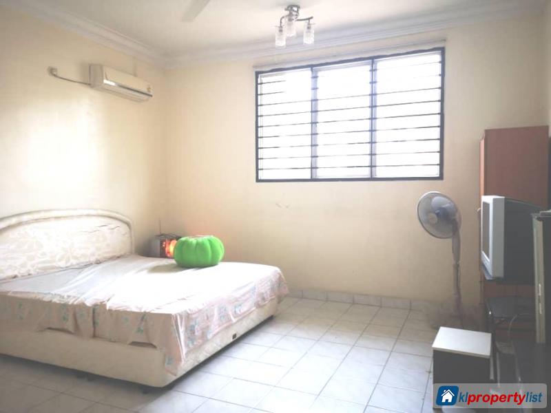 Picture of 6 bedroom 3-sty Terrace/Link House for sale in Kulai in Johor